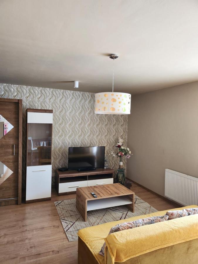 Apartman Greenside Michalovce Esterno foto